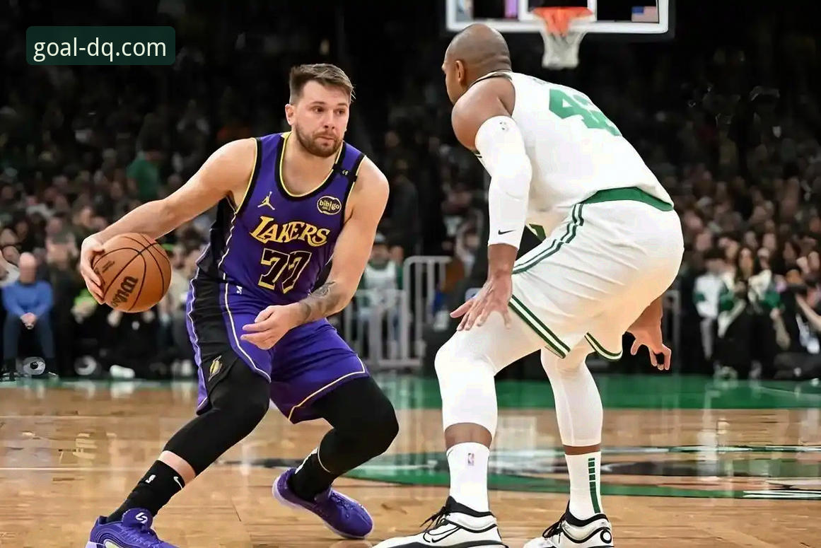 斗球iOS版下载评测 湖人客场力克步行者,东契奇43分引领进攻狂潮